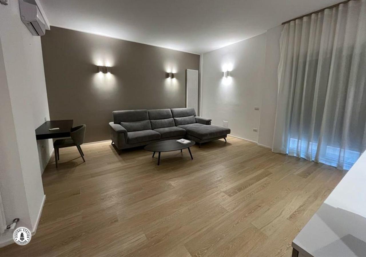 Central Station Sparano Apartman Bari Kültér fotó