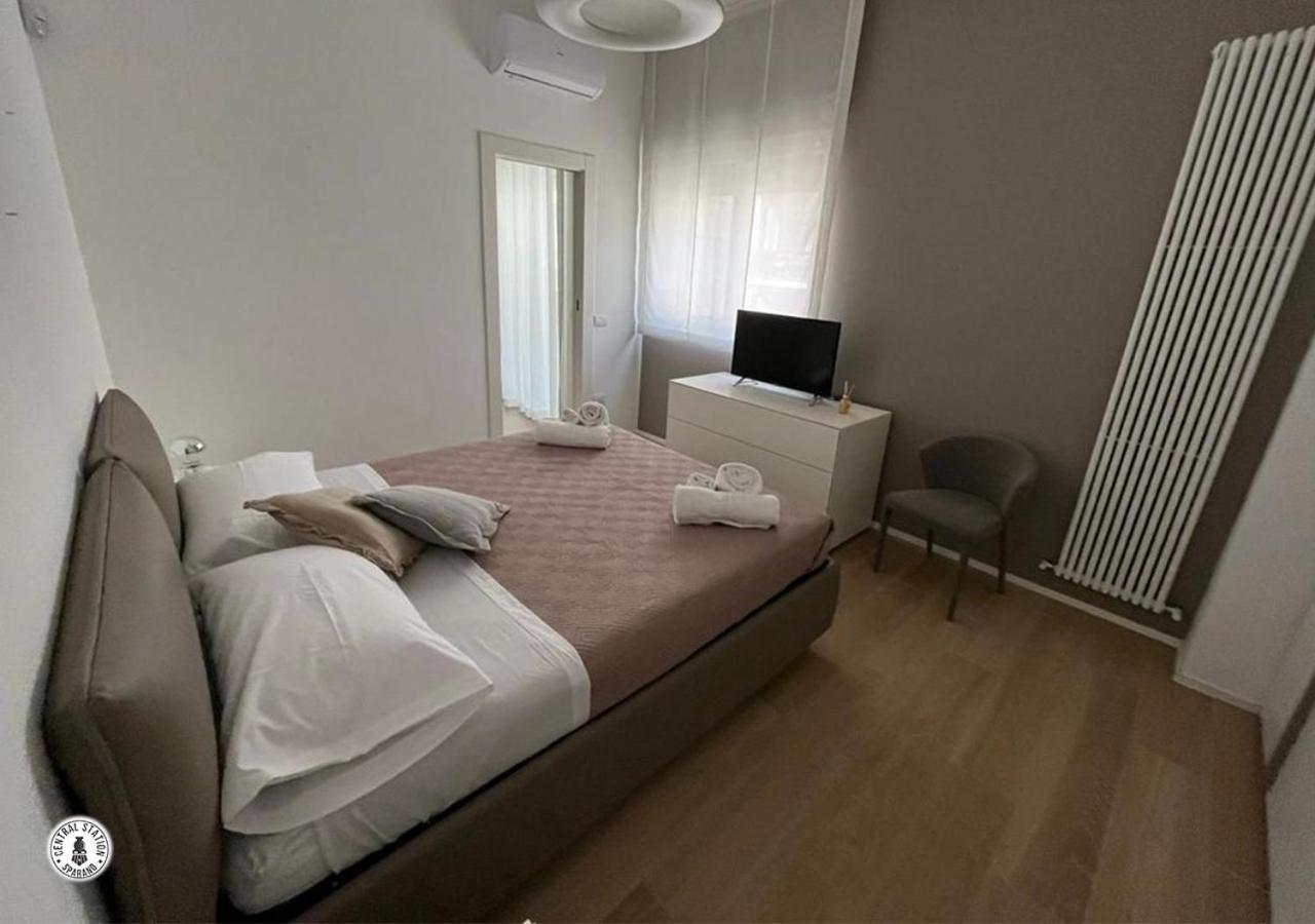 Central Station Sparano Apartman Bari Kültér fotó