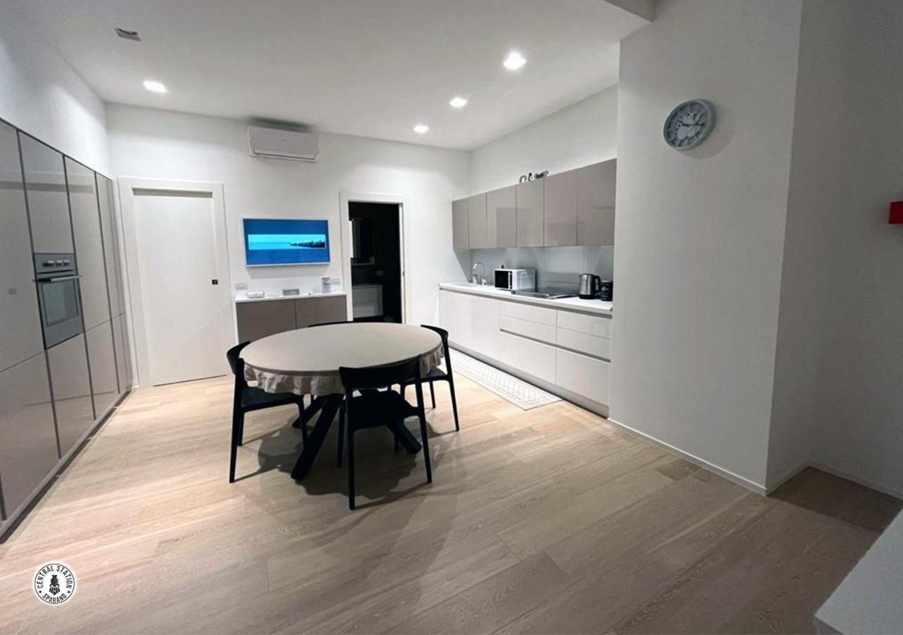 Central Station Sparano Apartman Bari Kültér fotó